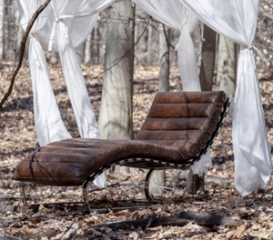 Bijou Chaise Lounger