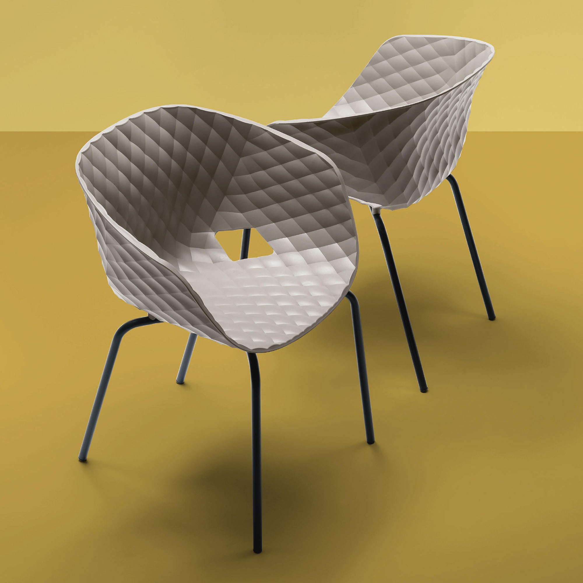 Zira Chair